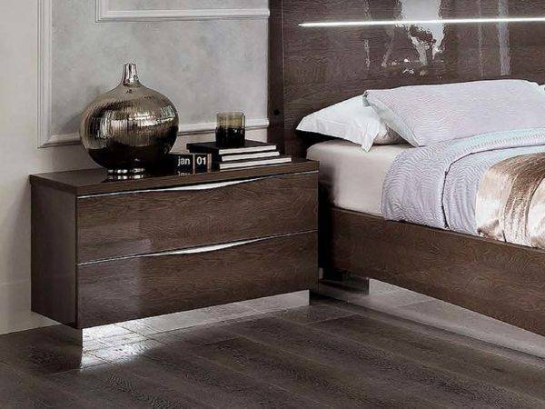 Մոդեռն 2 դռնանի մաքսի տումբա