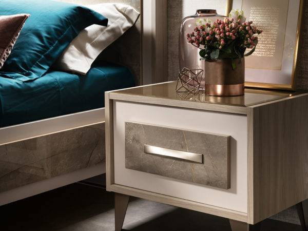 պաստելային երանգի ժամանակակից տումբա