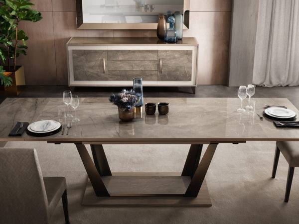 ճաշասեղան մարմայա 