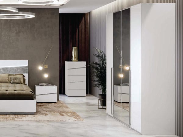 Alba Զգեստապահարան