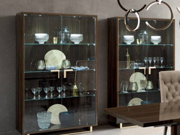 Volare Day երկփեղկ ցուցապահարան