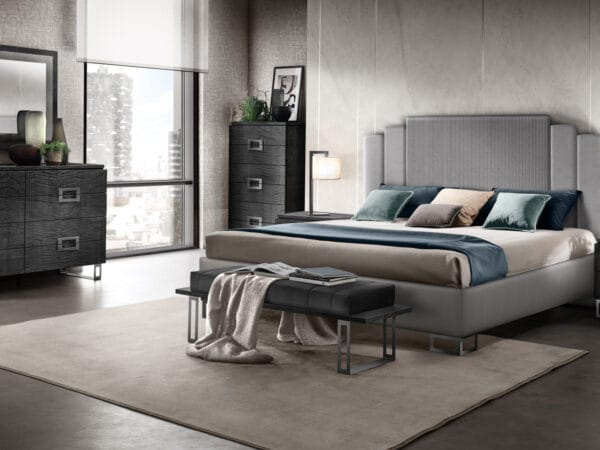 Moderna upholstered bed