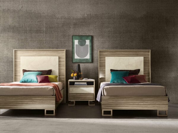 Luce Light night table