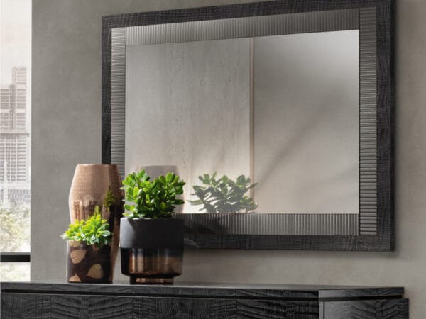 Moderna зеркало