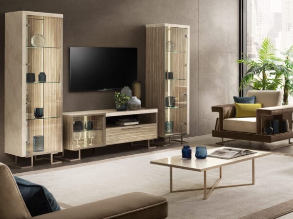 Luce Light TV տակդիր