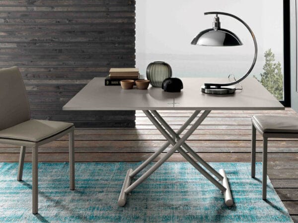 Bessy փոխակերպվող սեղան