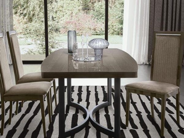 Armonia dining table